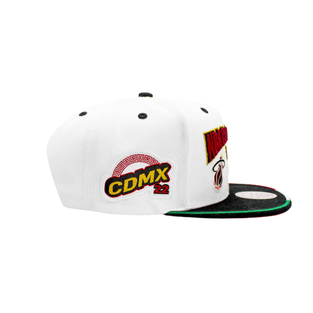 Gorra Mitchell & Ness NBA Game CDMX Two Tone