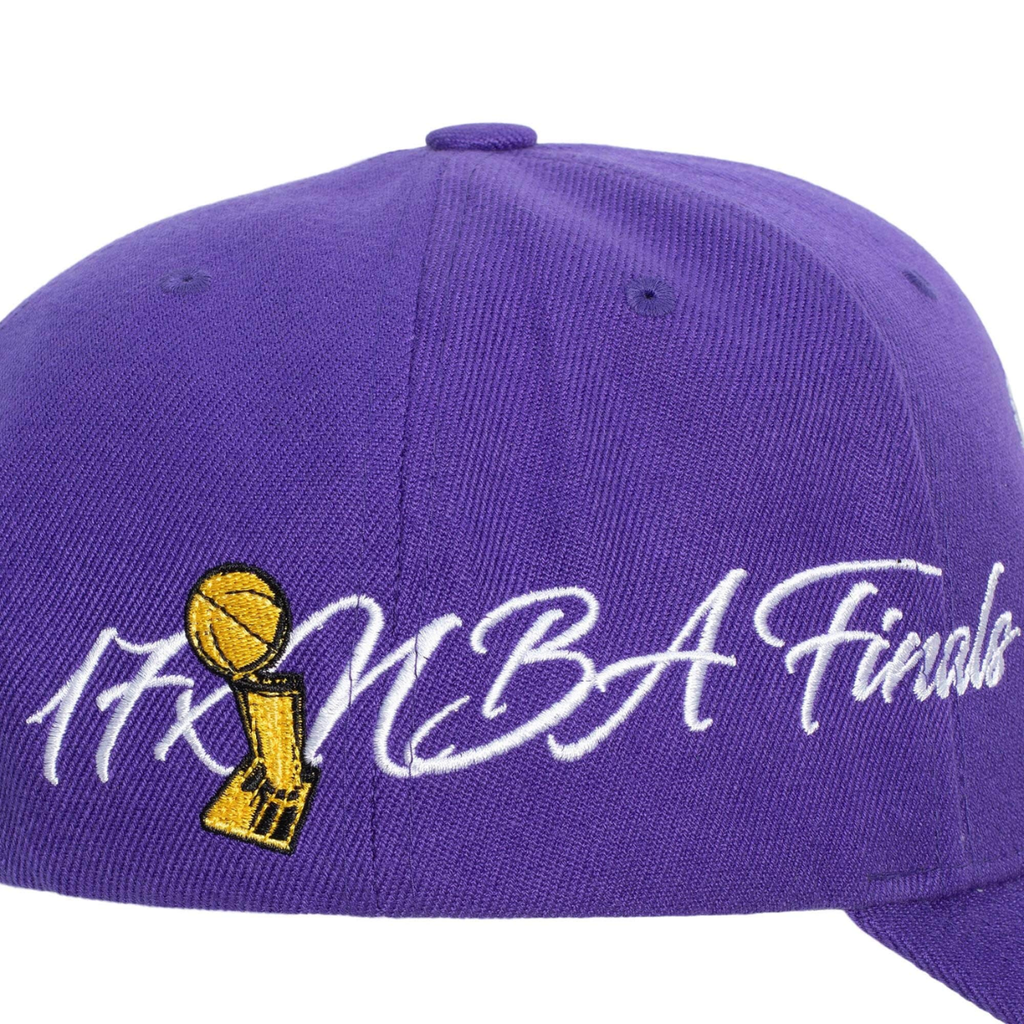 Gorra Mitchell & Ness LA Lakers Champ Wrap Pro