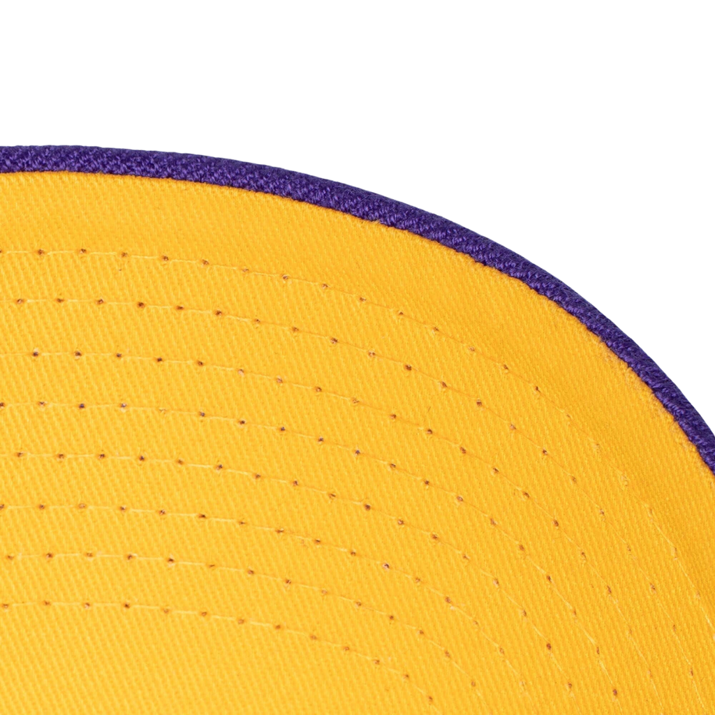 Gorra Mitchell & Ness LA Lakers Champ Wrap Pro