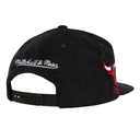 Gorra Mitchell & Ness Chicago Bulls Cord Script