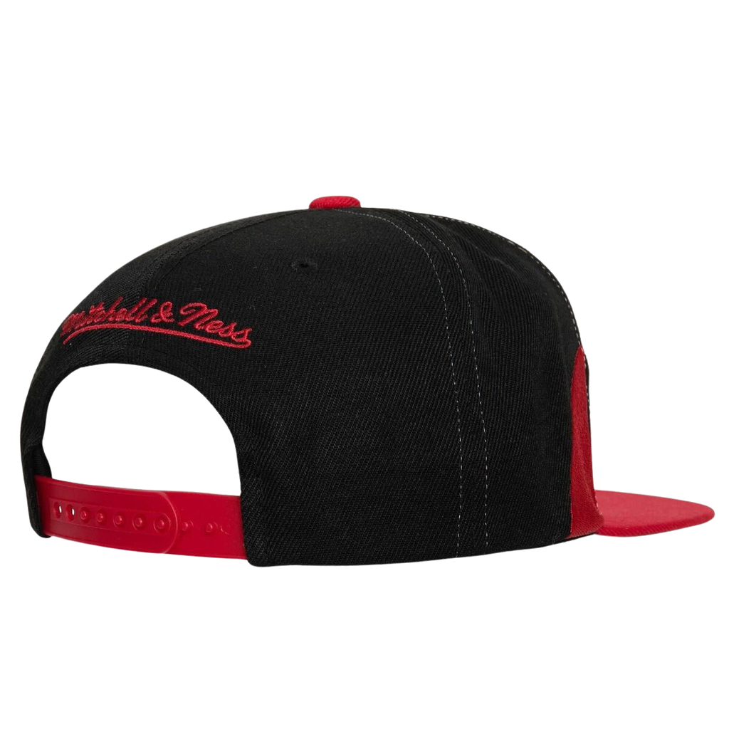 Gorra Mitchell & Ness Kansas City Chiefs Sharktooth