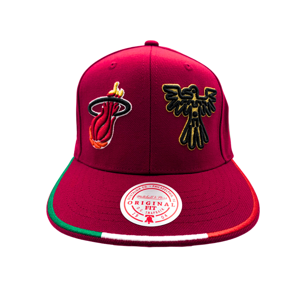 Gorra Mitchell & Ness Miami Heat Game Piramid Mexico