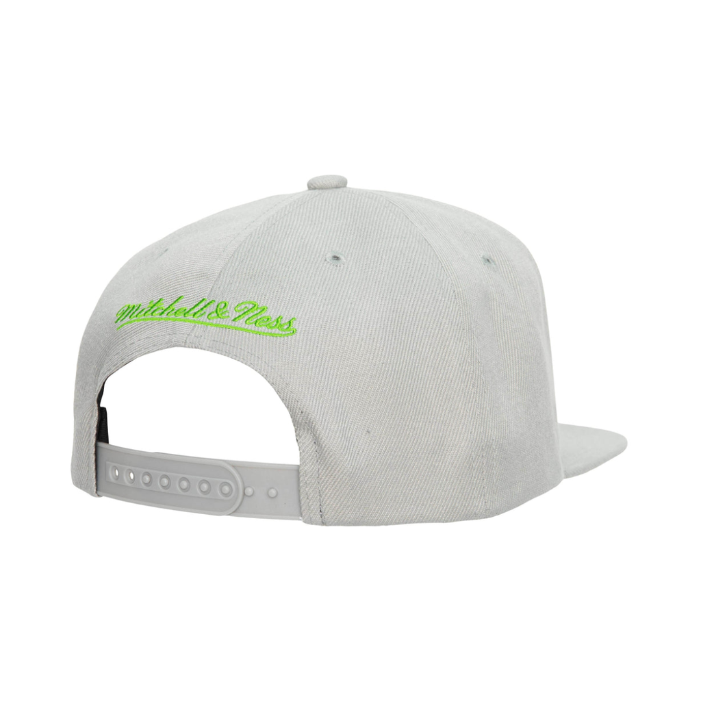 Gorra Mitchell & Ness NBA Hawks 75th