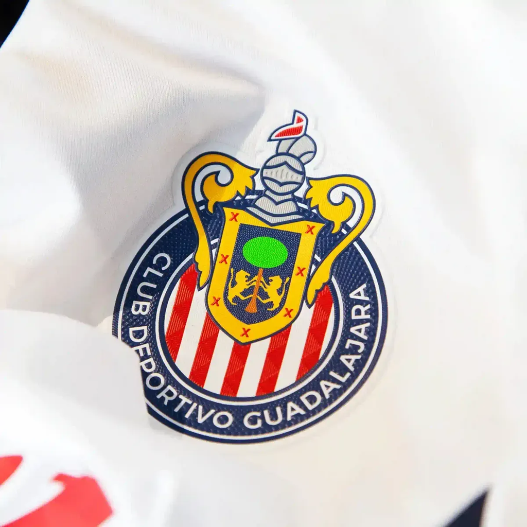 Jersey Chivas Clausura 2024-25 Visitante para Hombre