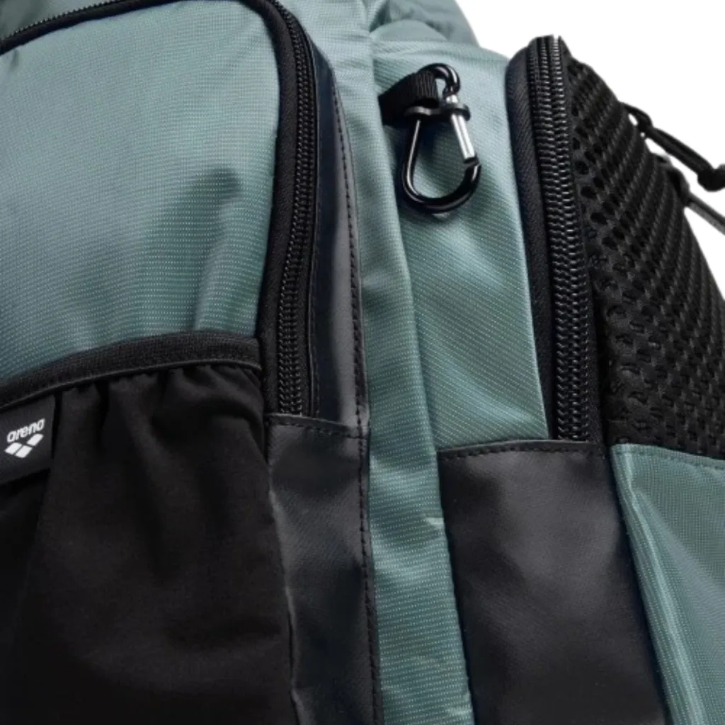Mochila Deportiva Arena One Go 35L Repelente Agua (5).webp