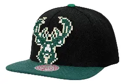 [A000022052] Gorra Mitchell & Ness NBA Bucks 8 Bit